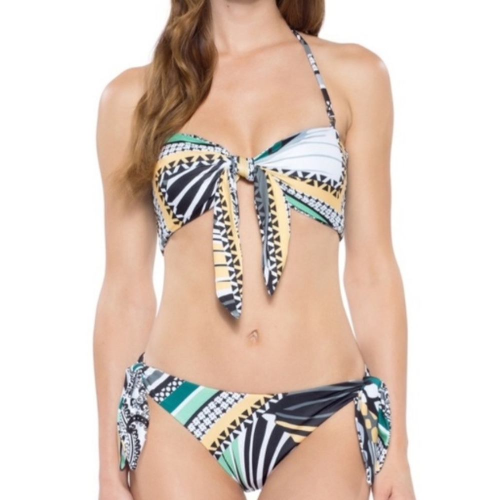 NWT Becca Reversible Bandeau Bikini Top size Large - Picture 4 of 13